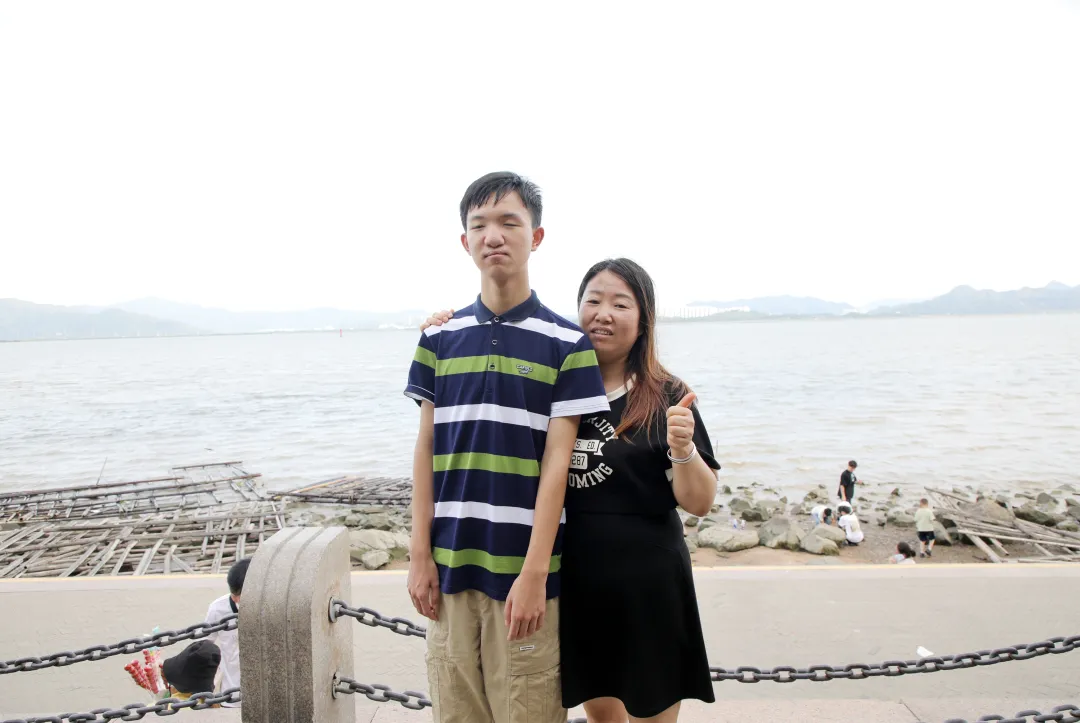 F2CD0FBE-C24A-4923-9AF0-FBCAC1E350F4.png